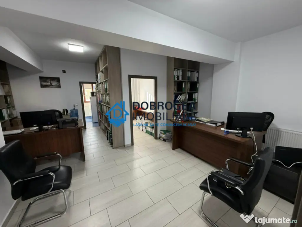 ZONA ROSA - 3 camere, 80 mp, ideal birouri, etaj 2, parcare