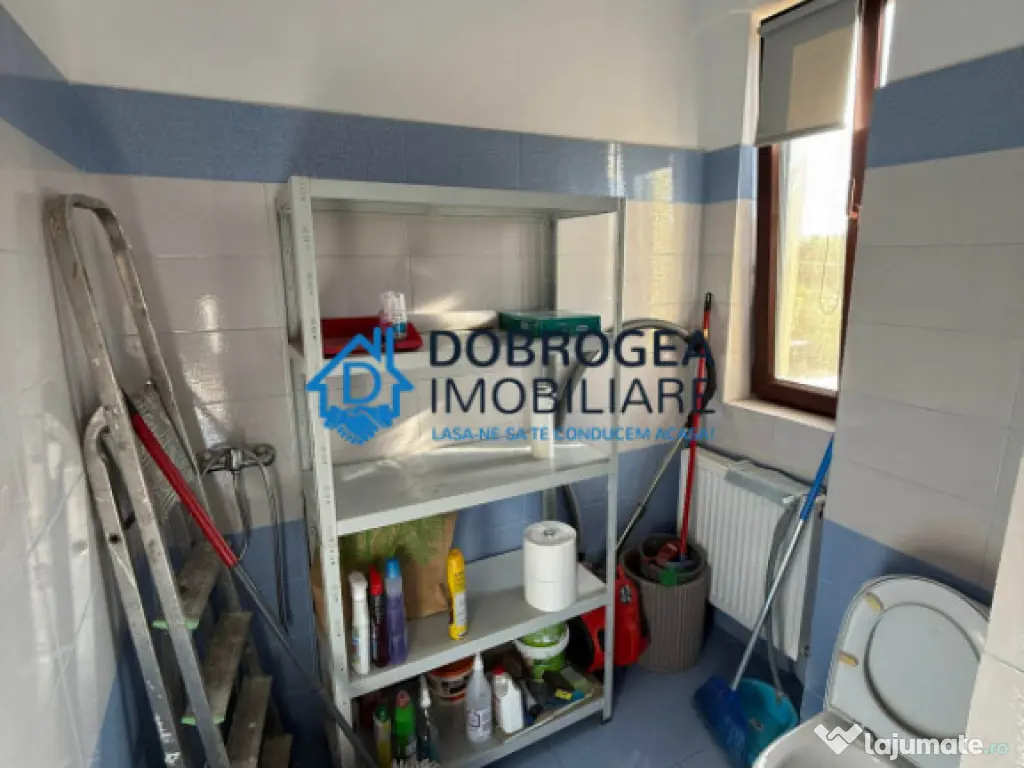 ZONA ROSA - 3 camere, 80 mp, ideal birouri, etaj 2, parcare