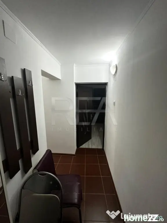 2 Camere , Decomandat , 5 minute metrou Aparatorii Patriei - Bucuresti (Bucuresti-Ilfov)
