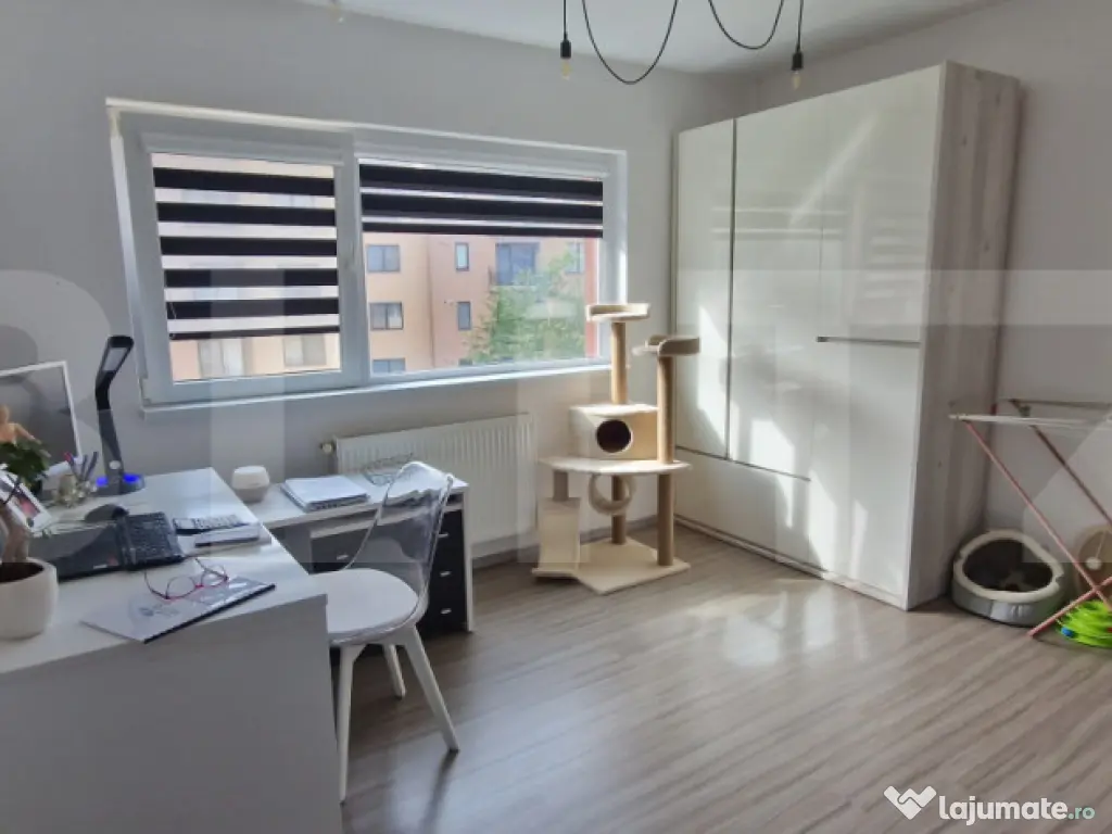 Apartament 3 camere – mobilat și utilat complet, etaj int