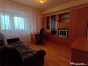 Apartament cu 3 camere de inchiriat 