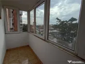 Apartament cu 3 camere de inchiriat 