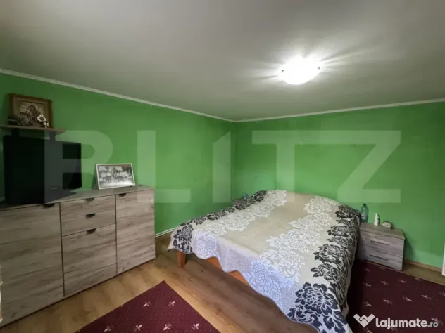 Casă superbă cu 6 camere, 200 mp, în Râpaș