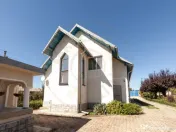 Casa visurilor cu livada roditoare si gradina amenajata Darm 