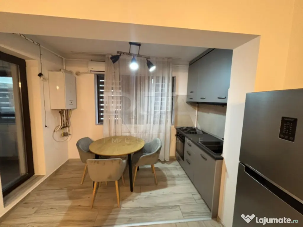 2 Camere Mobilat Utilat Complet zona Salaj