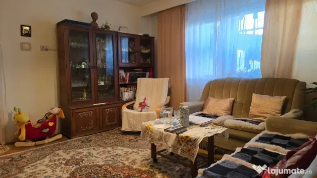 Apartament 4 camere in Deva, zona Gojdu, et 3