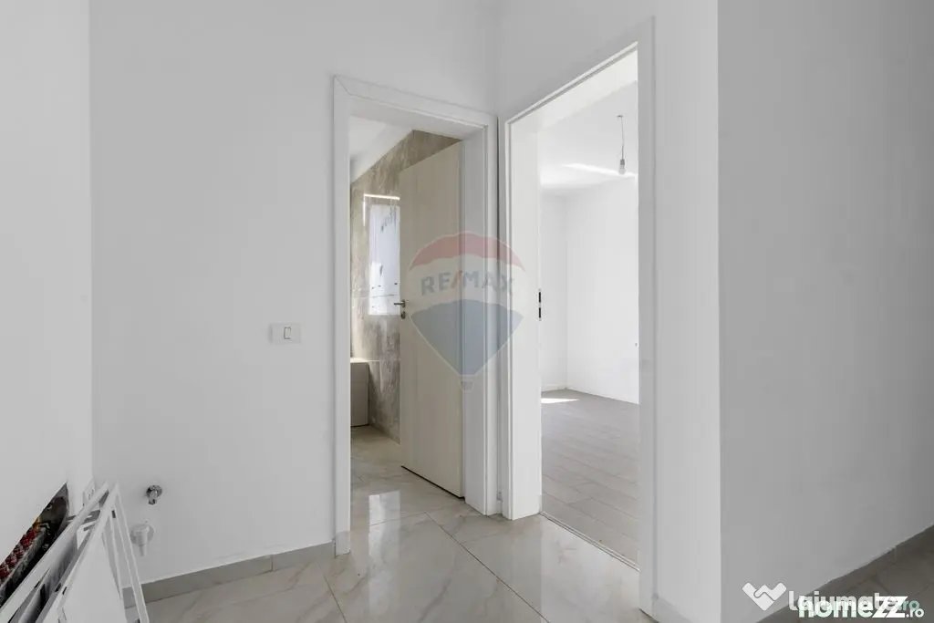 Apartament cu 2 camere de vânzare și parcare, bloc nou,... - Giroc (Timis)