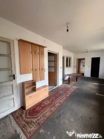 Casă de vânzare in zona KM 5, Constanța | 4 Camere | Tere