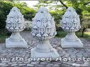 Capitel con de pin cu bază, gri patinat, model T3. 