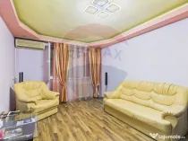 Apartament cu 3 camere de vânzare în zona 1 Decembrie 1918