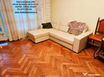 Apartament 3 camere, etaj1,zona Centrala,ideal pentru locuit sau firma