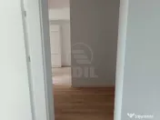 Apartament 3 camere semidecomandat zona Eroilor 