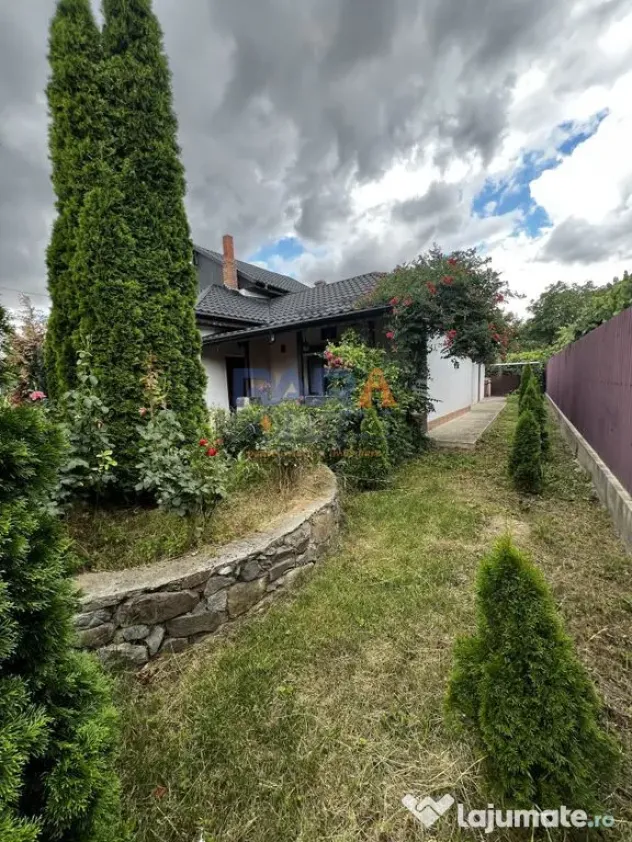 Casă Cordun, 2 dormitoare + living, 1000 mp teren