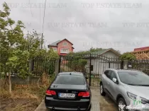 Vila cu etaj in Adunatii Copaceni, p 1 pod garaj anexe,