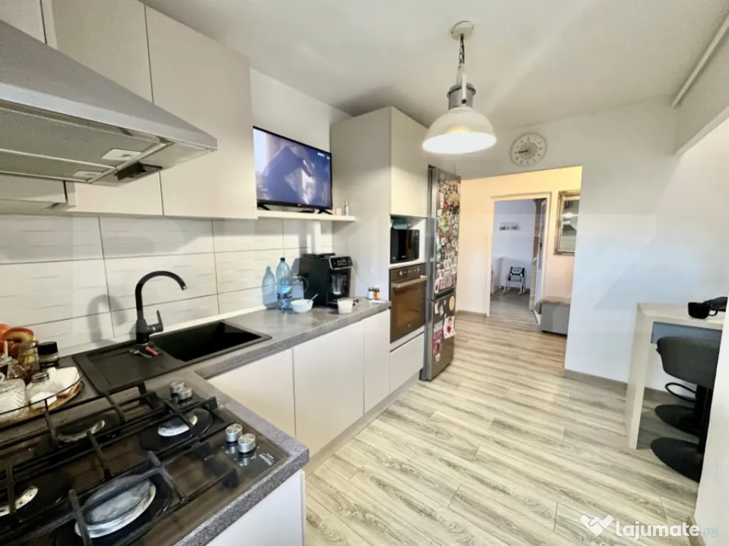 Apartament modern 3 camere recent finisat si mobilat