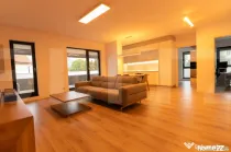 Apartament 3 camere, ISHO