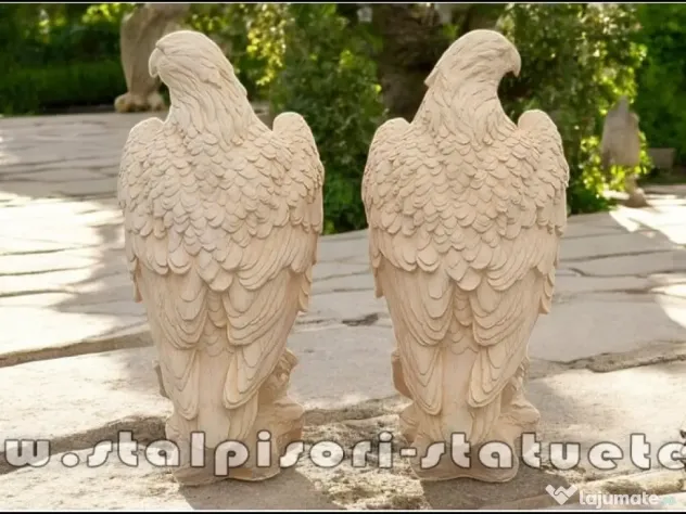 Set 2 vulturi, acvile, șoimi, uliu, galben antichizat, model S82.