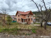 Casa individuala la rosu, 150mp, 500eurp/mp, Agarbiciu