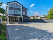 DE INCHIRIAT Spațiu comercial Clinici Medicale de 480mp ... 