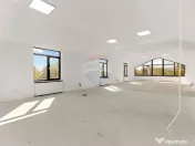 DE INCHIRIAT Spațiu comercial Clinici Medicale de 480mp ... 