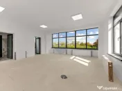 DE INCHIRIAT Spațiu comercial Clinici Medicale de 480mp ... 