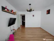 Apartament 3 camere, decomandat, confort 2, Vest 