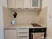 Apartament 3 camere, decomandat, confort 2, Vest 