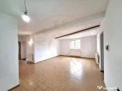 Apartament 3 camere Geamana Bloc 2007, decomandat, etaj 1 