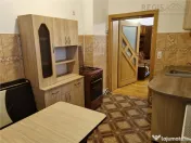 Apartament 3 camere la casa , zona Florilor 