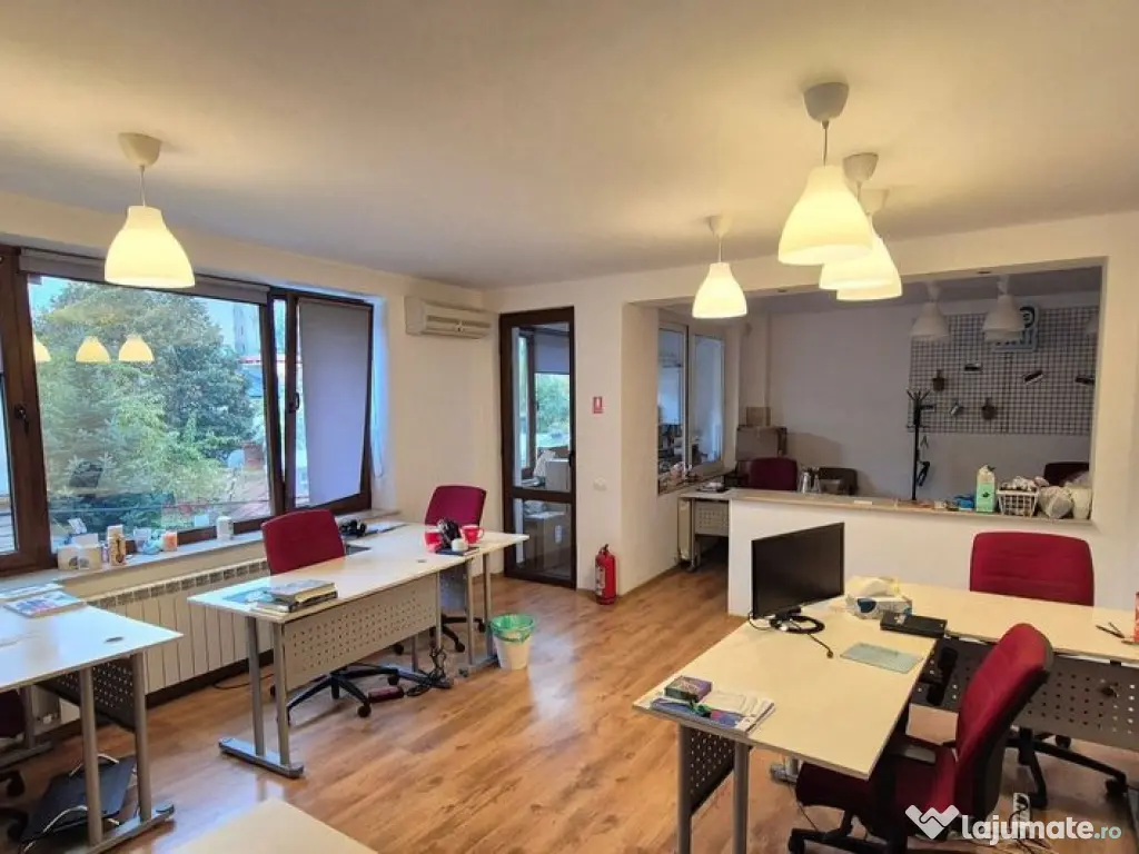 Cladire S+P+4 Etaje 683,92 mp - an de constructie 2006 - ...