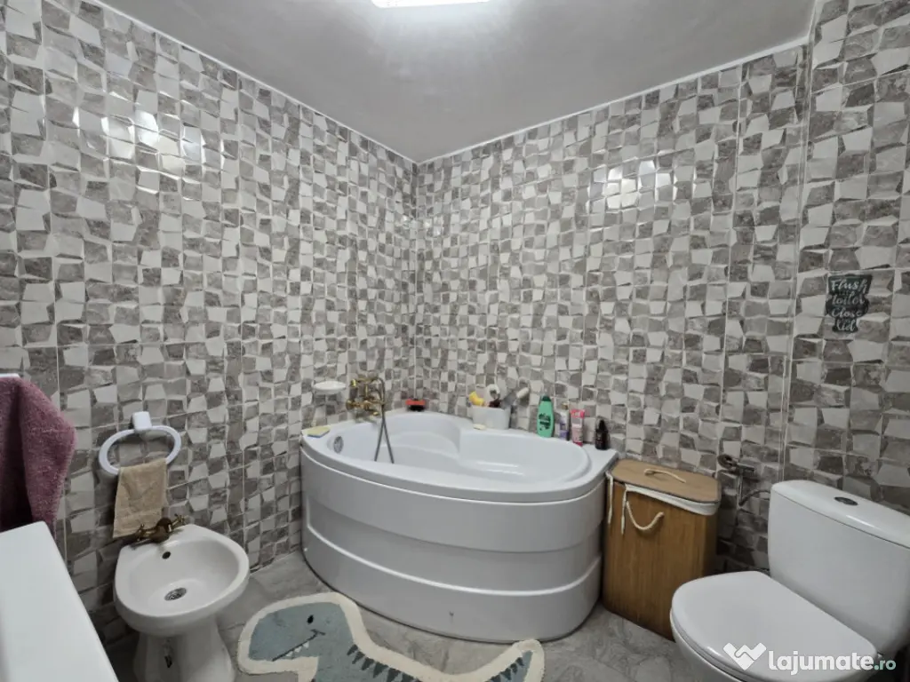 Casă P+E de vânzare, 150 mp, zona Rudului