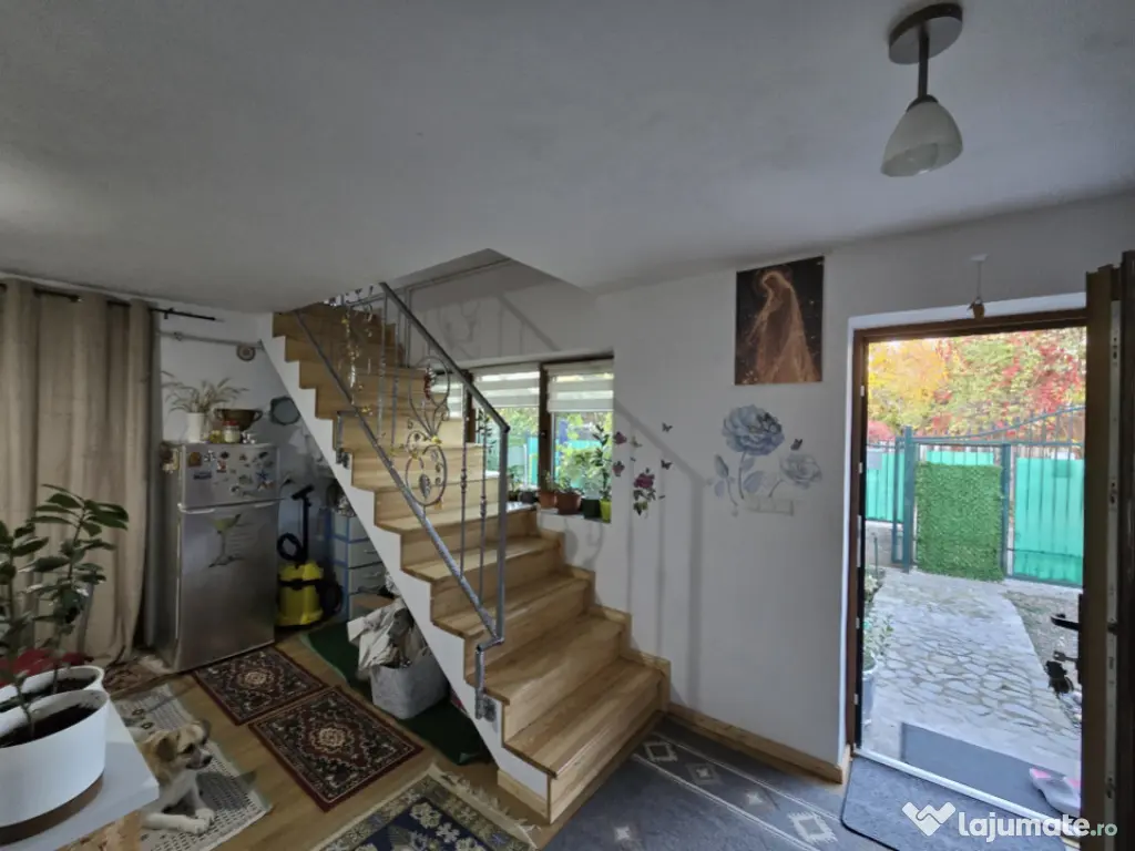 Casă P+E de vânzare, 150 mp, zona Rudului