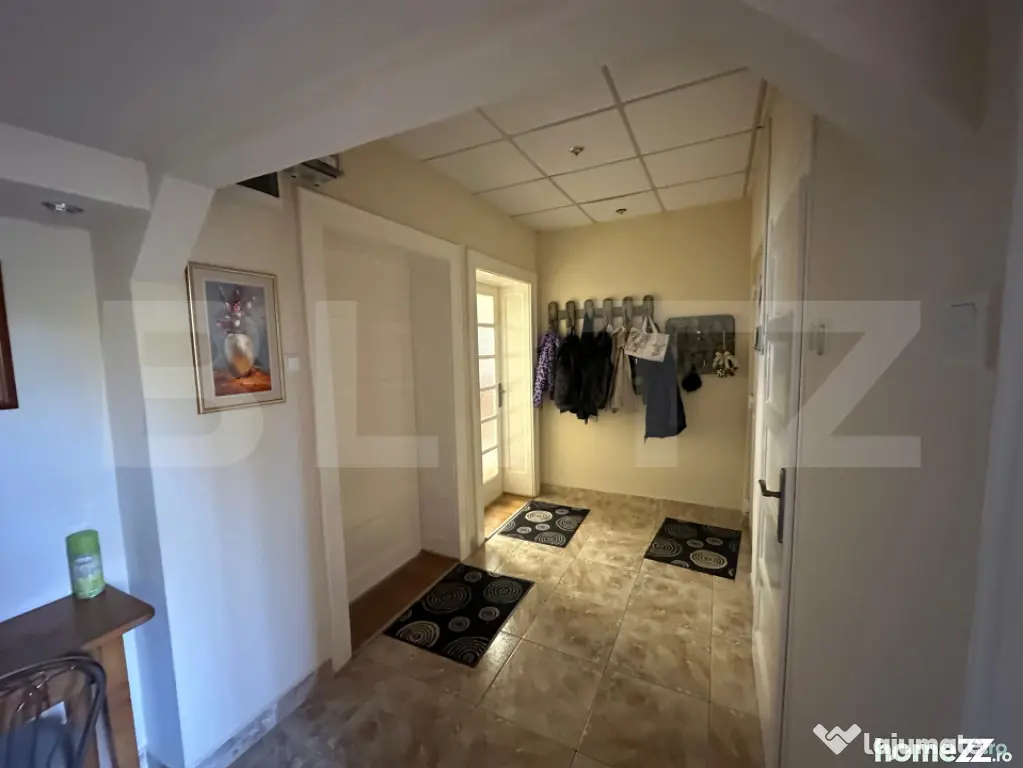 Apartament 3 camere, 223.40 mp, zona Titulescu