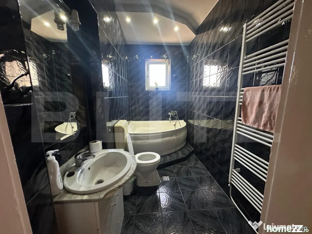 Apartament 3 camere, 223.40 mp, zona Titulescu