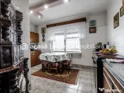 Casă din cărămidă cu 8 camere – zonă liniștită, ... 