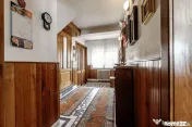 Casă din cărămidă cu 8 camere – zonă liniștită, ...