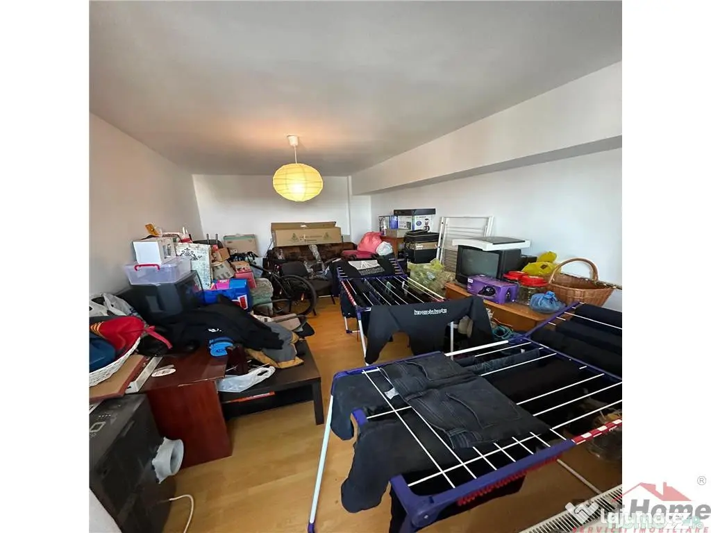 Apartament 4 camere, etaj 6/8, zona Piata Unirii – Ultr...