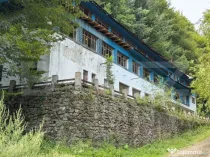 Cladire cu potential turistic, zona Gureni