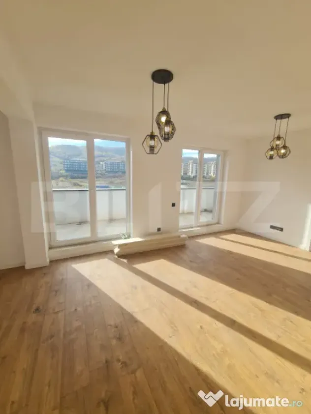 Apartament semidecomandat, 52 mp utili, zona Terra