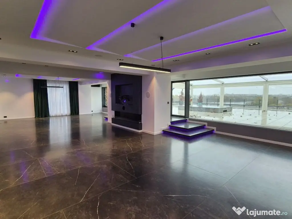 Penthouse 262,48 mp + terasa 165,16 + balcoane 10,73 mp -...