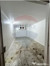 Spațiu industrial-220 mp cu rampă și parcare-zona Ora?... 