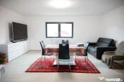Casă / Vilă cu 5 camere de vânzare 