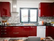 Casă / Vilă cu 5 camere de vânzare 