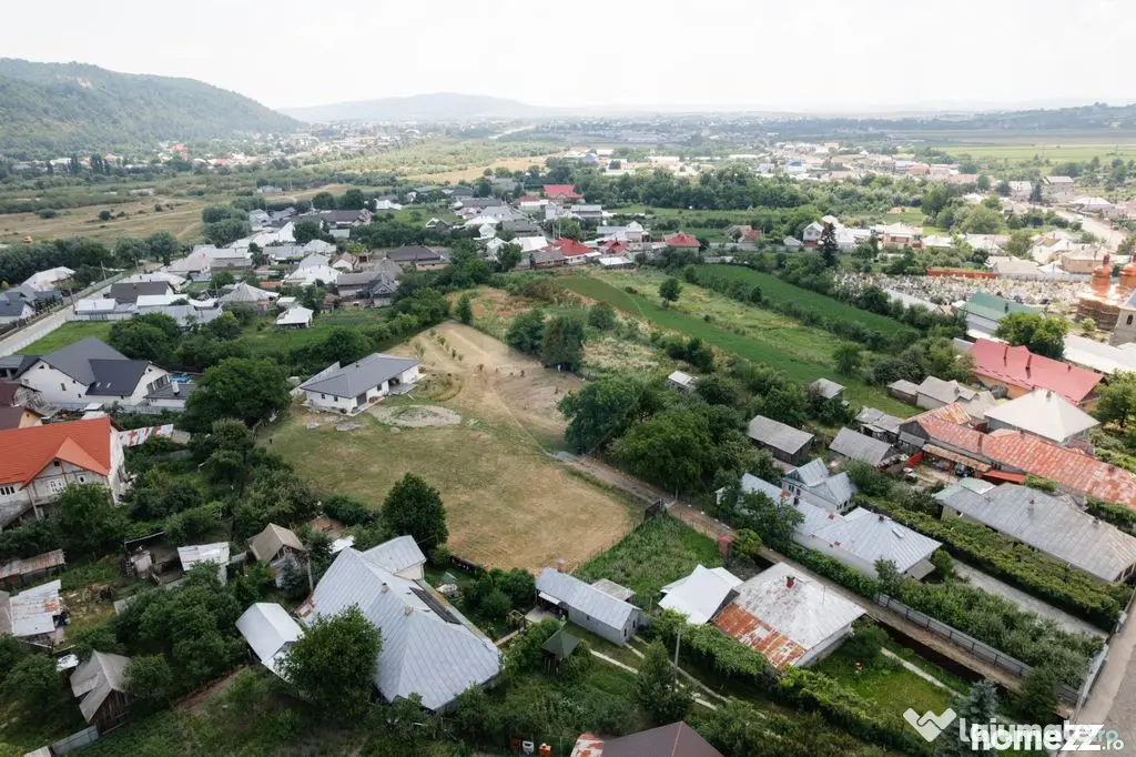Casă / Vilă cu 5 camere de vânzare