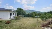 Casă / Vilă cu 5 camere de vânzare