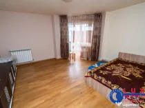 ID 377 Apartament 3 camere de inchiriat *Str Victoriei
