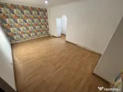 Apartament cu 4 Camere Decomandate - Parter Zona Obcini 