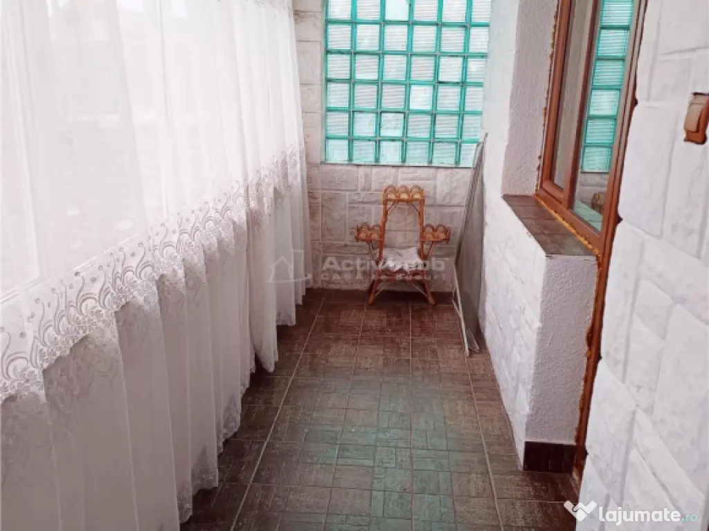 Casa cu teren 315 mp – Moldova Veche, jud. CS