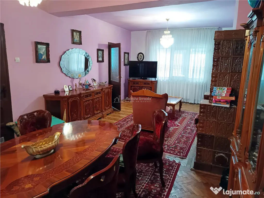 Casa cu teren 315 mp – Moldova Veche, jud. CS