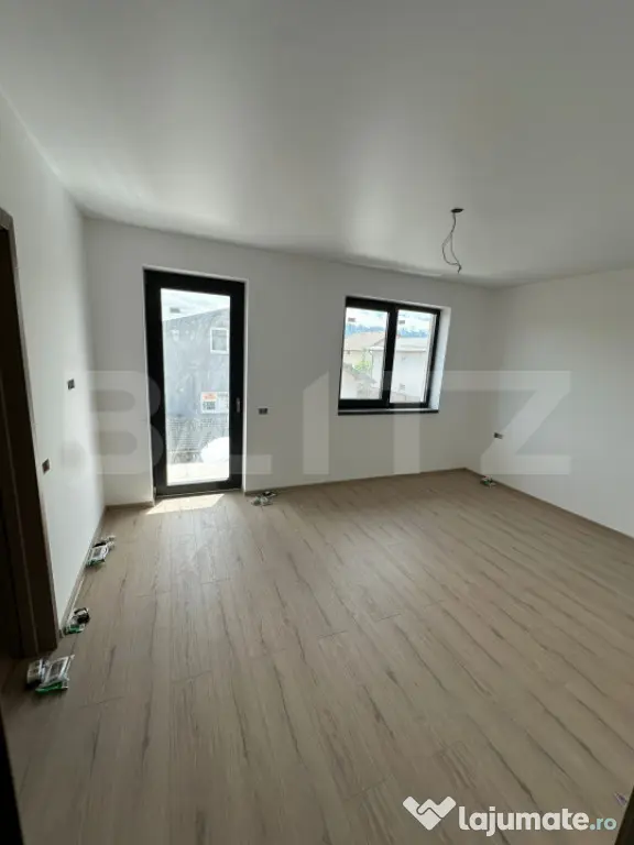 Casă nouă cu 4 CAMERE, 3 băi FINALIZATA SI INTABULATA,CAR - Tarlungeni (Brasov)